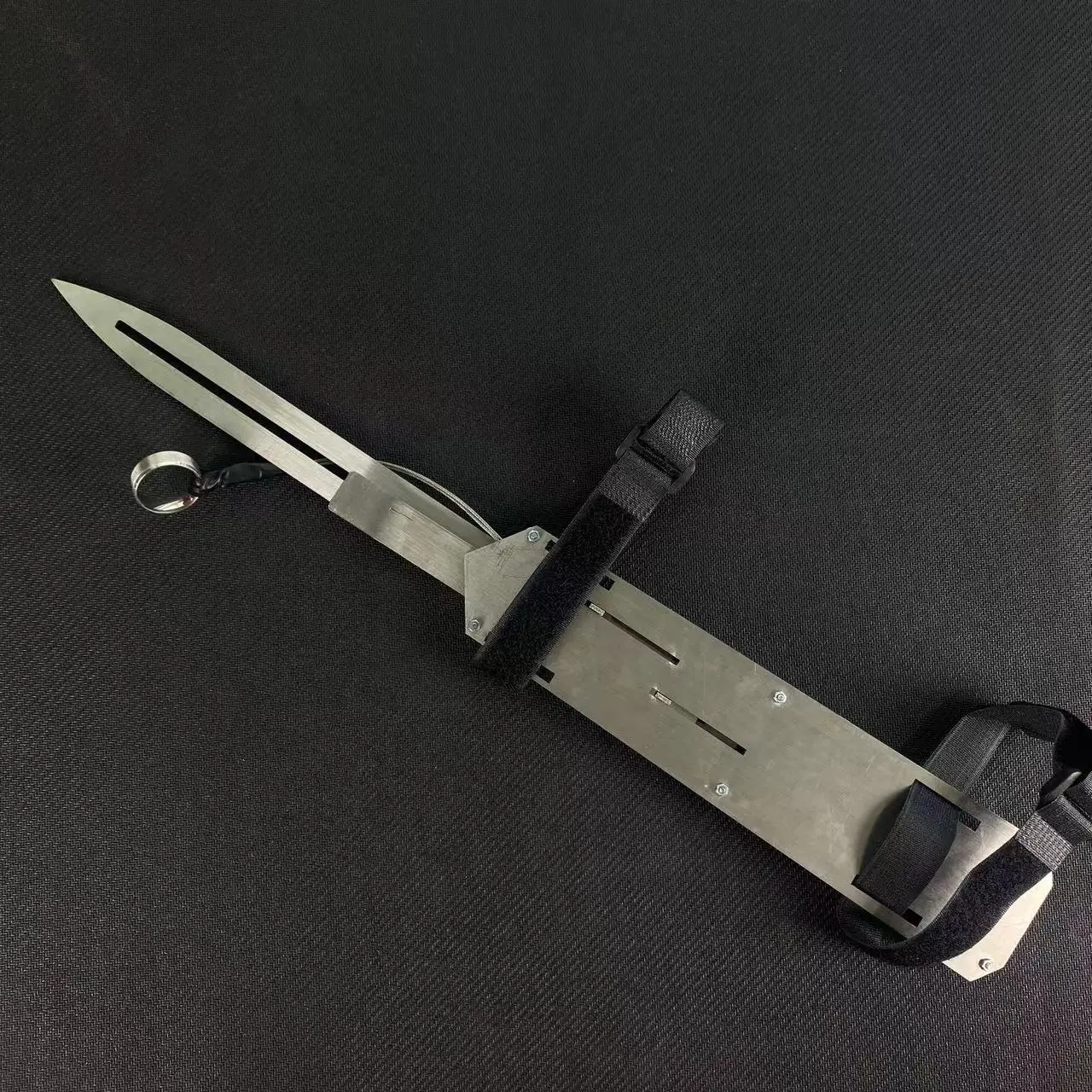 Hidden Blade All Metal Altair Ibn-La'Ahad hidden blade image 4