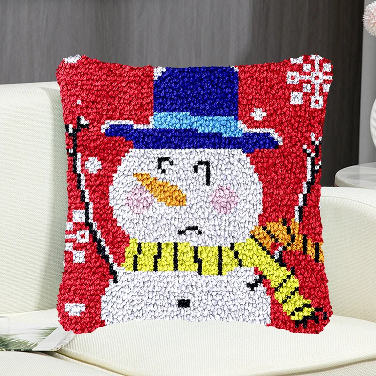 Snowman With Hat Pillowcase Latch Hook Kit for Beginner veirousa