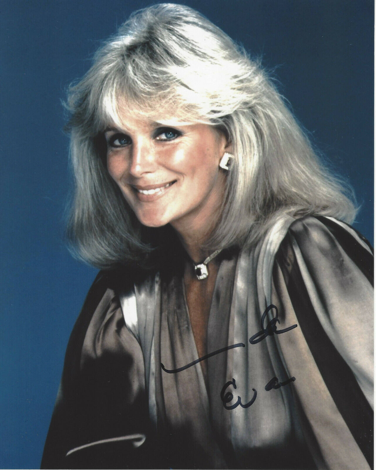 LINDA EVANS SIGNED AUTHENTIC 'DYNASTY' KRYSTLE 8x10 SHOW Photo Poster painting w/COA ACTRESS