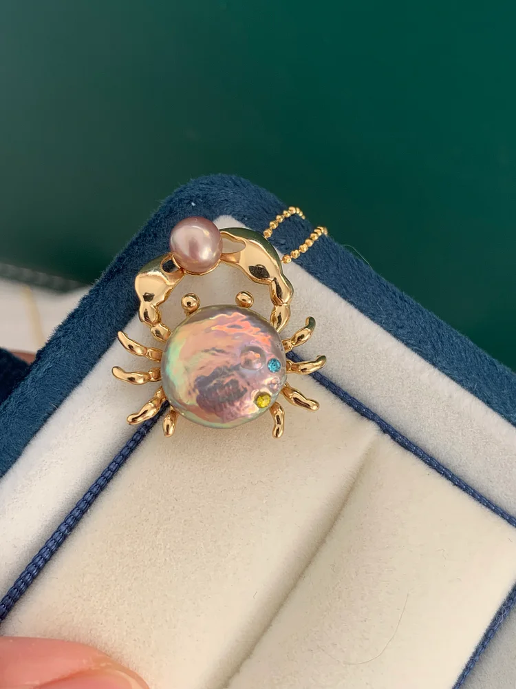 TINA PEARL Creative Ocean Crab ( just 1 )