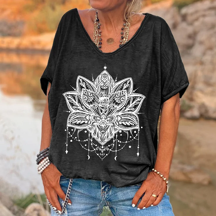 Retro Mandala Printed Women's T-shirt