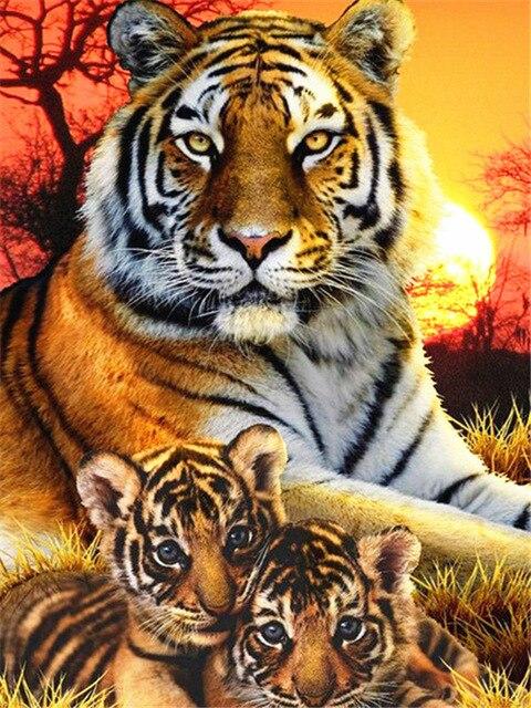 

Bengal Tiger Family – Paint By Numbers - 40*50CM, 501 Original