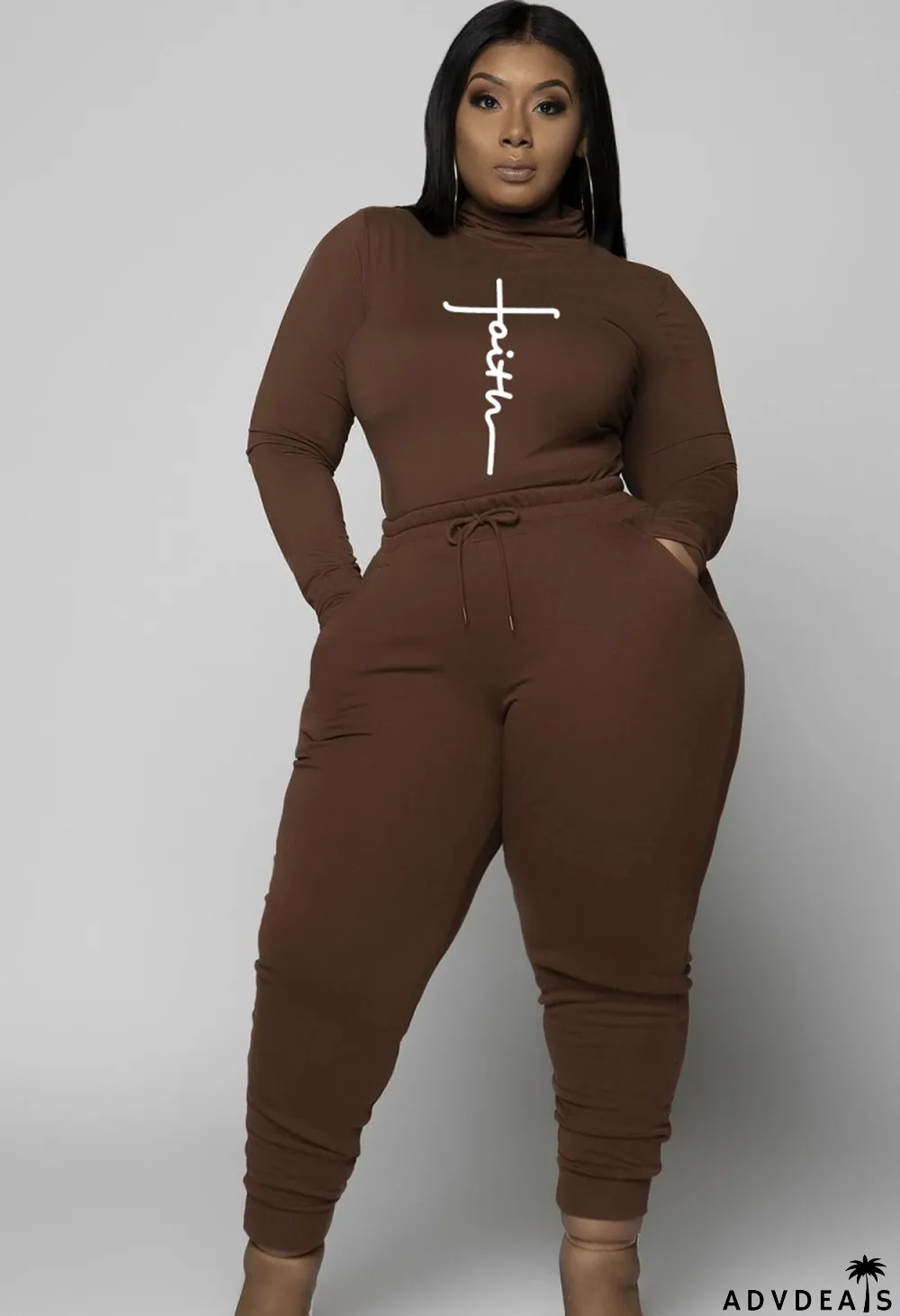 Winter Brown Print Turtleneck Shirt and Pants Plus Size Two Piece Set