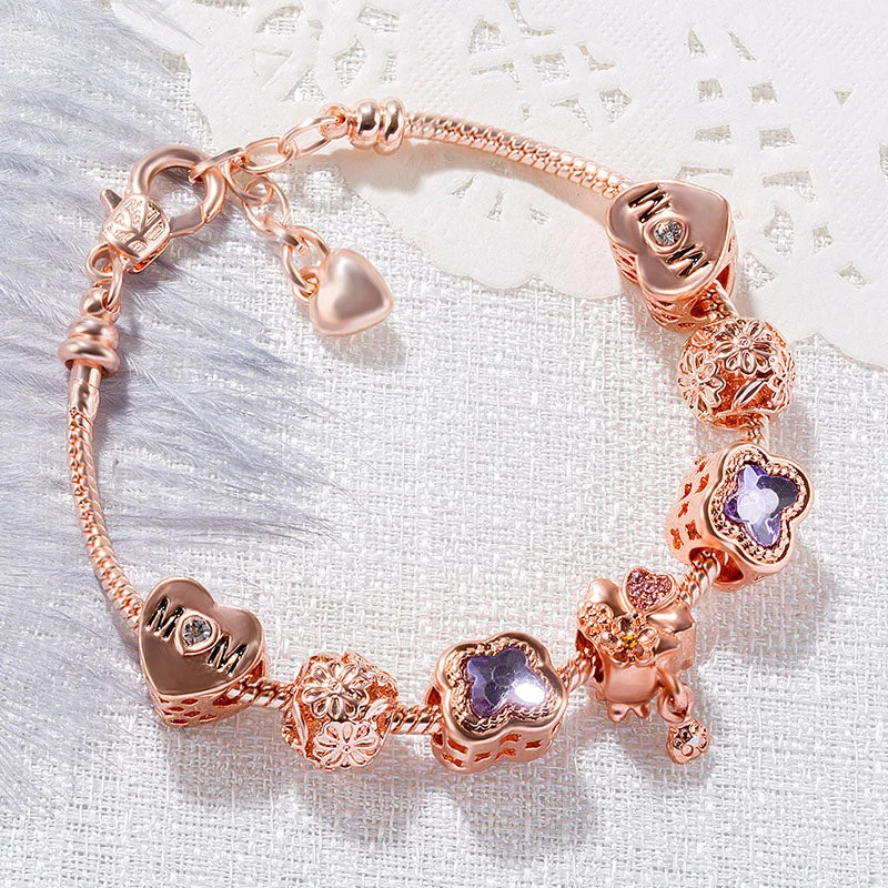 Buzzdaisy Clover purple beaded bracelet
