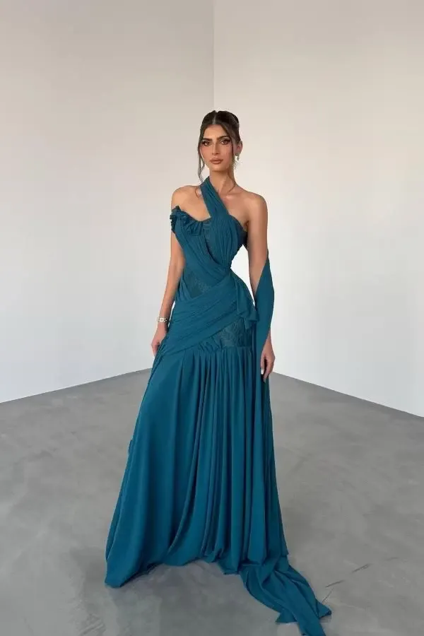 Lussooy Glamorous Ink Blue Chiffon Sleeveless Sweetheart Pleated Prom Dress with Scarf 