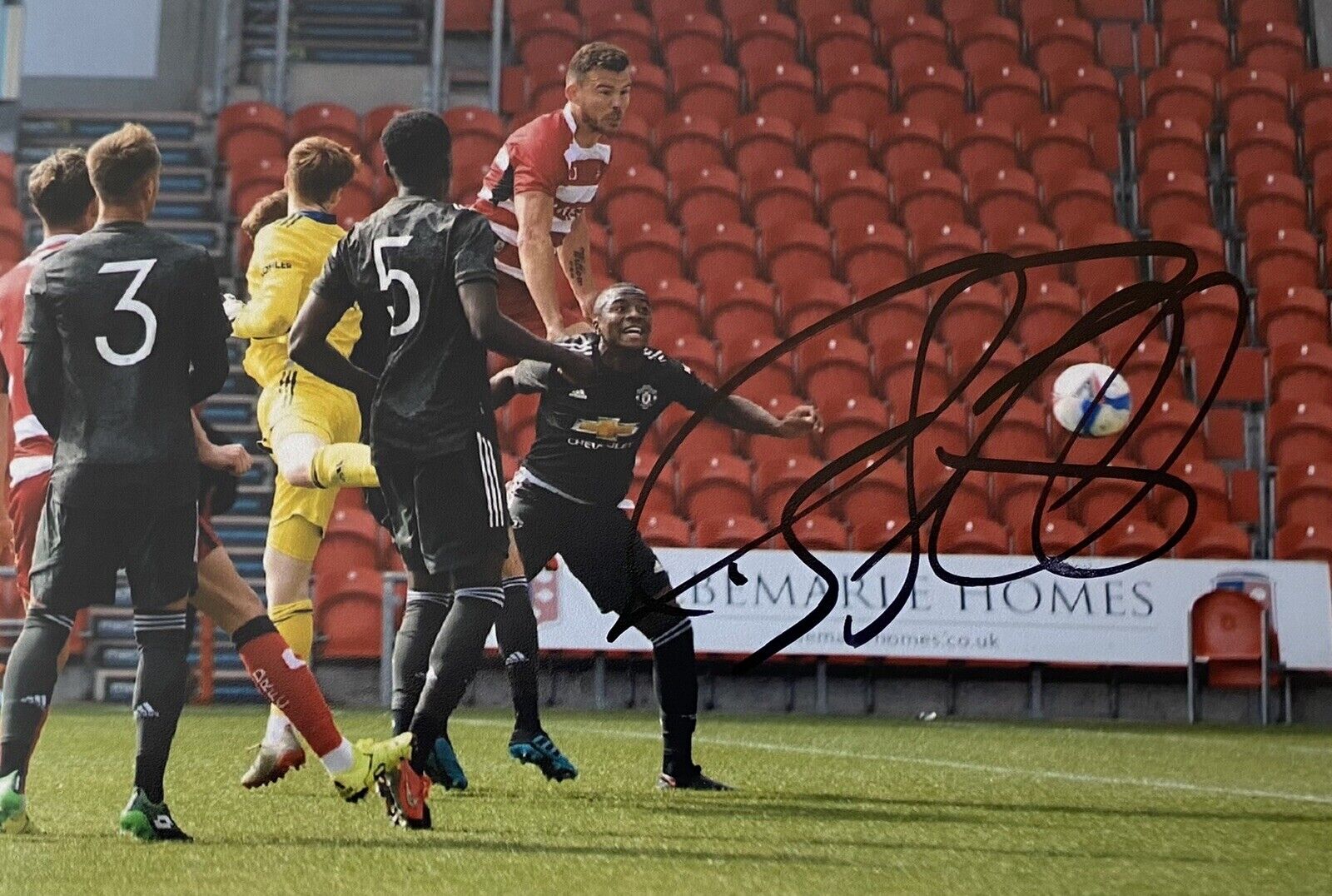 Andy Butler Genuine Hand Signed Doncaster Rovers 6X4 Photo Poster painting