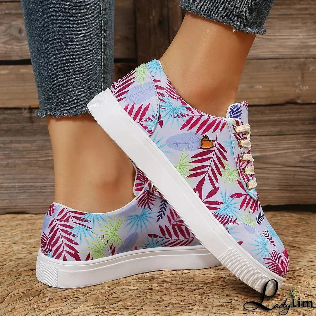 Classic and comfortable summer Shoes