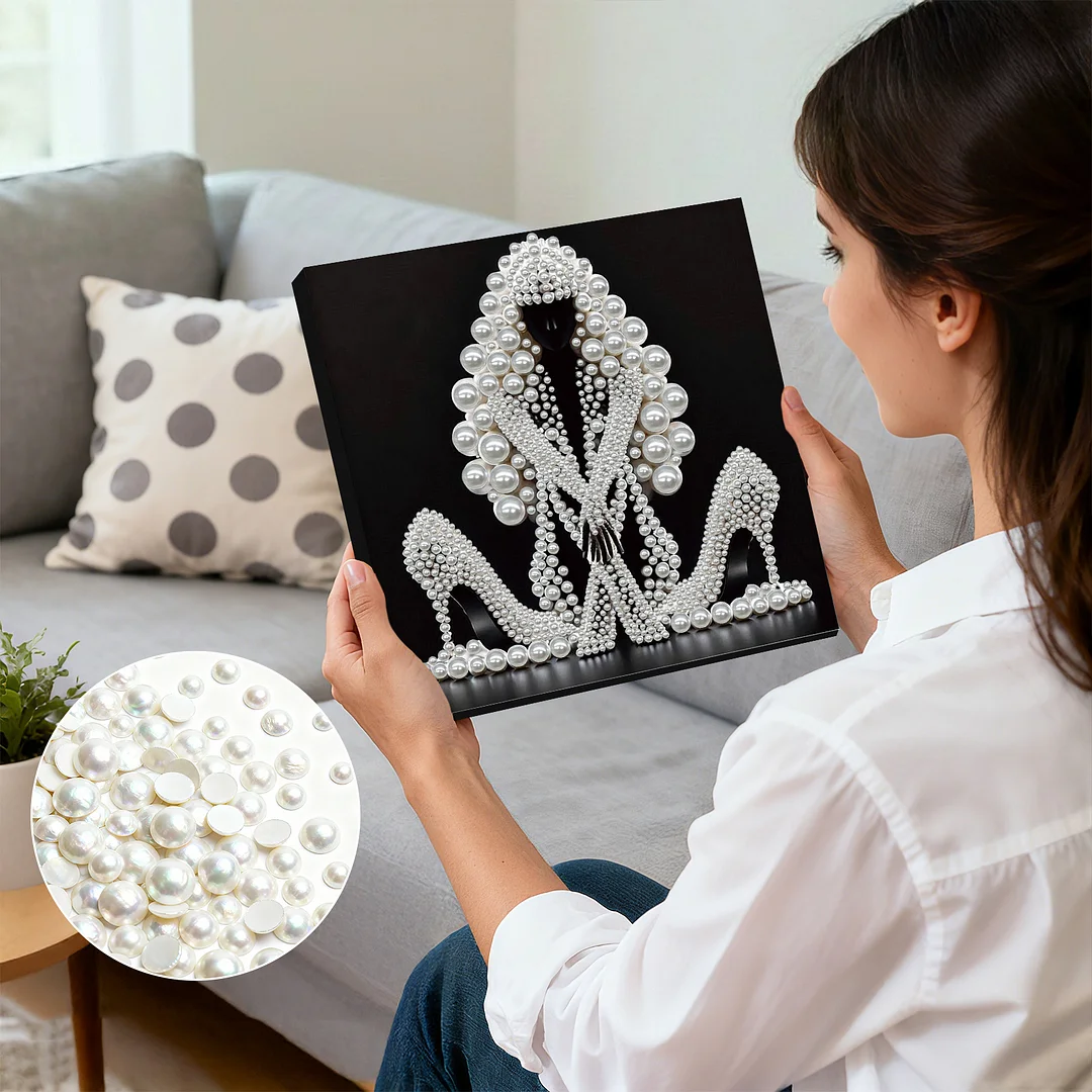 Elegant Lady - DIY Pearl Diamond Art Kit With Frame 30*30cm