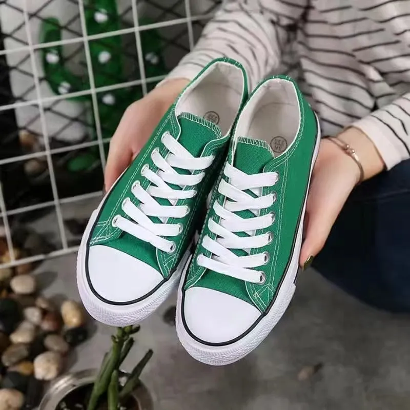 2022 New Korean Style Ulzzang Daisy Canvas Shoes for Women 45 White Black Yellow Green Purple Color sneakers women