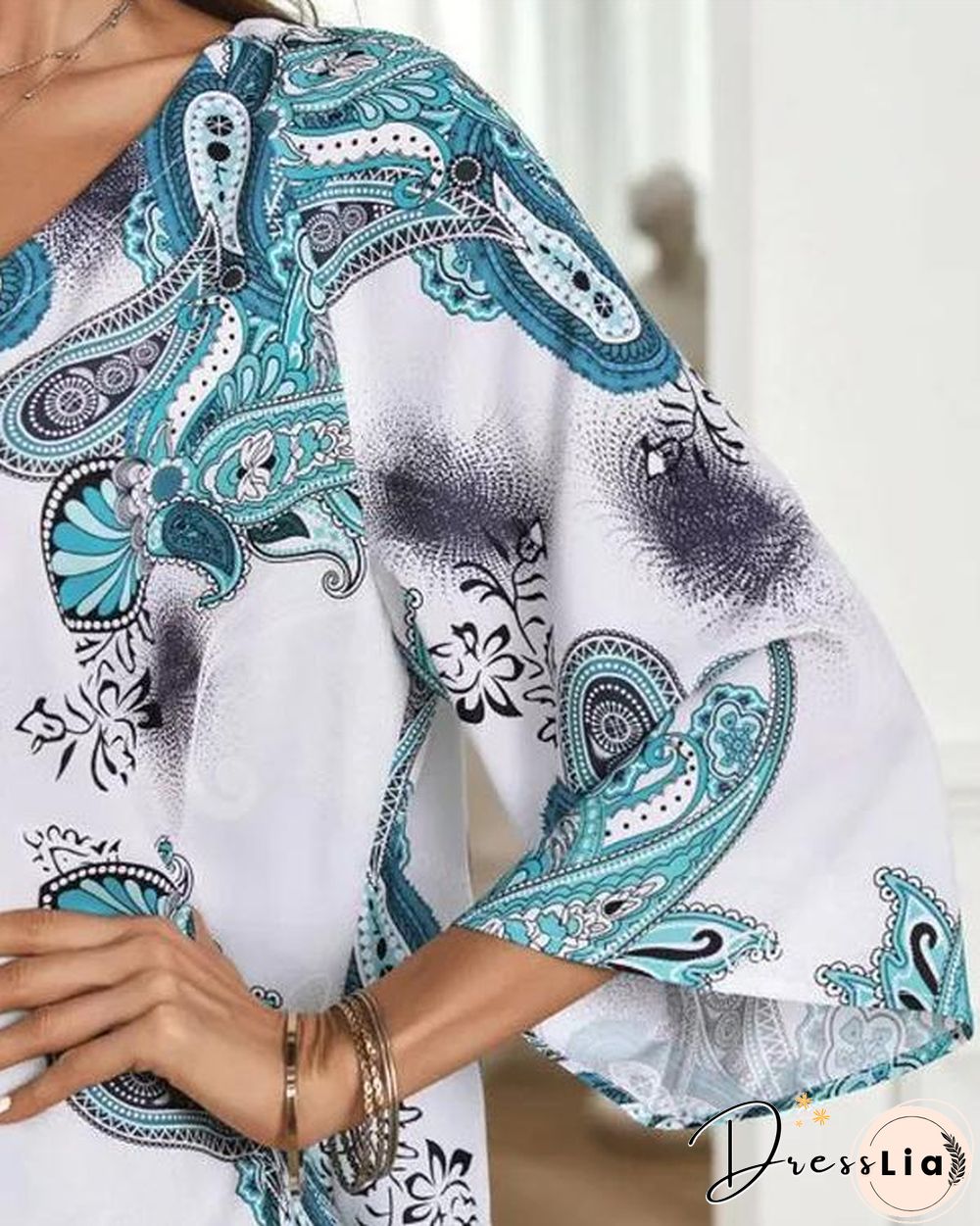 Casual V Neck 3/4 Sleeve Loose Fit Floral Blouses