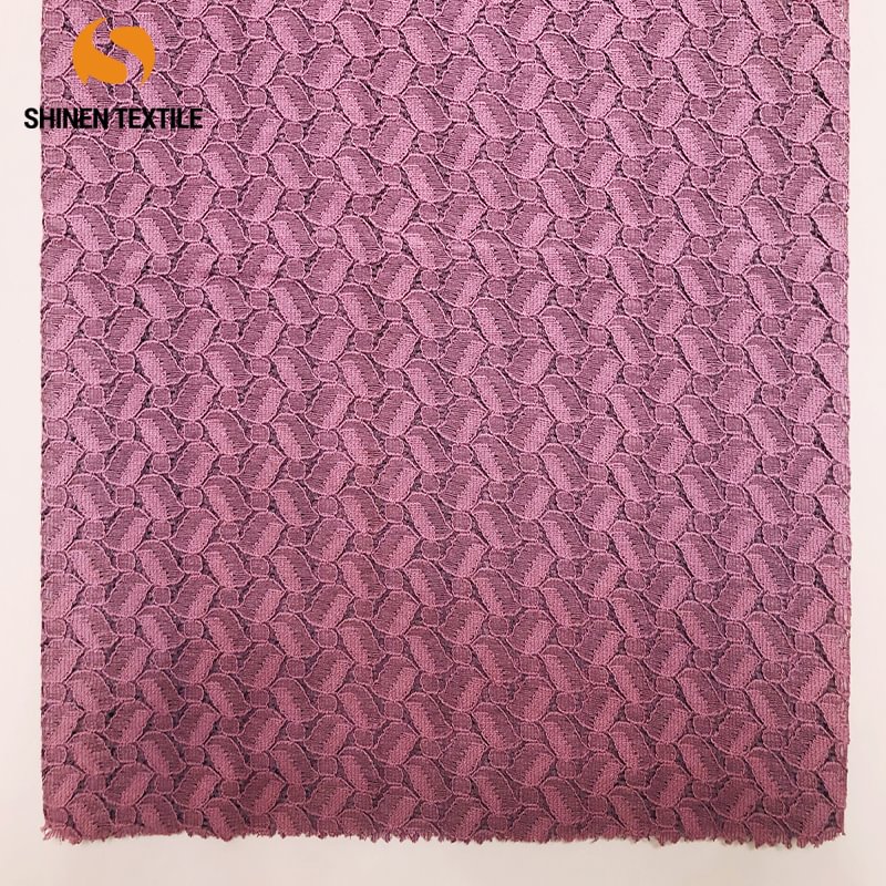 Leaf pattern lace，60%Cotton+40%Nylon,133G,dress、skirt