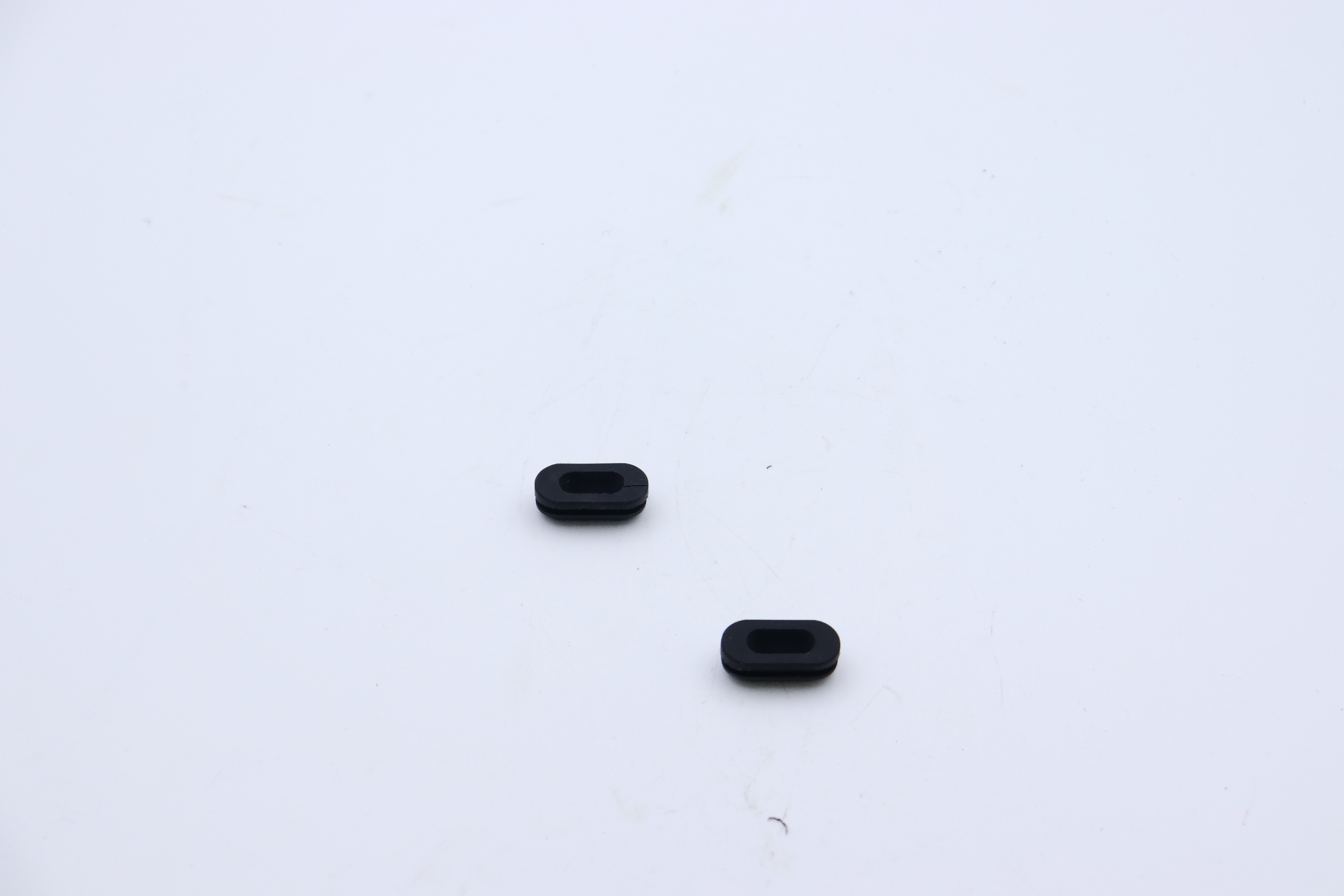 C1 Pro Silicone Plug 01