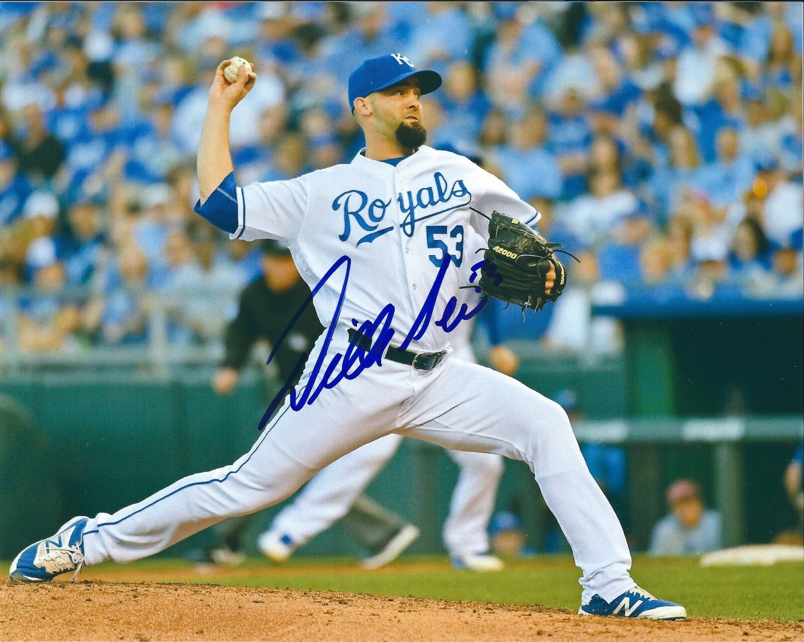 Signed 8x10 DILLON GEE Kansas City Royals Autographed Photo Poster painting - COA