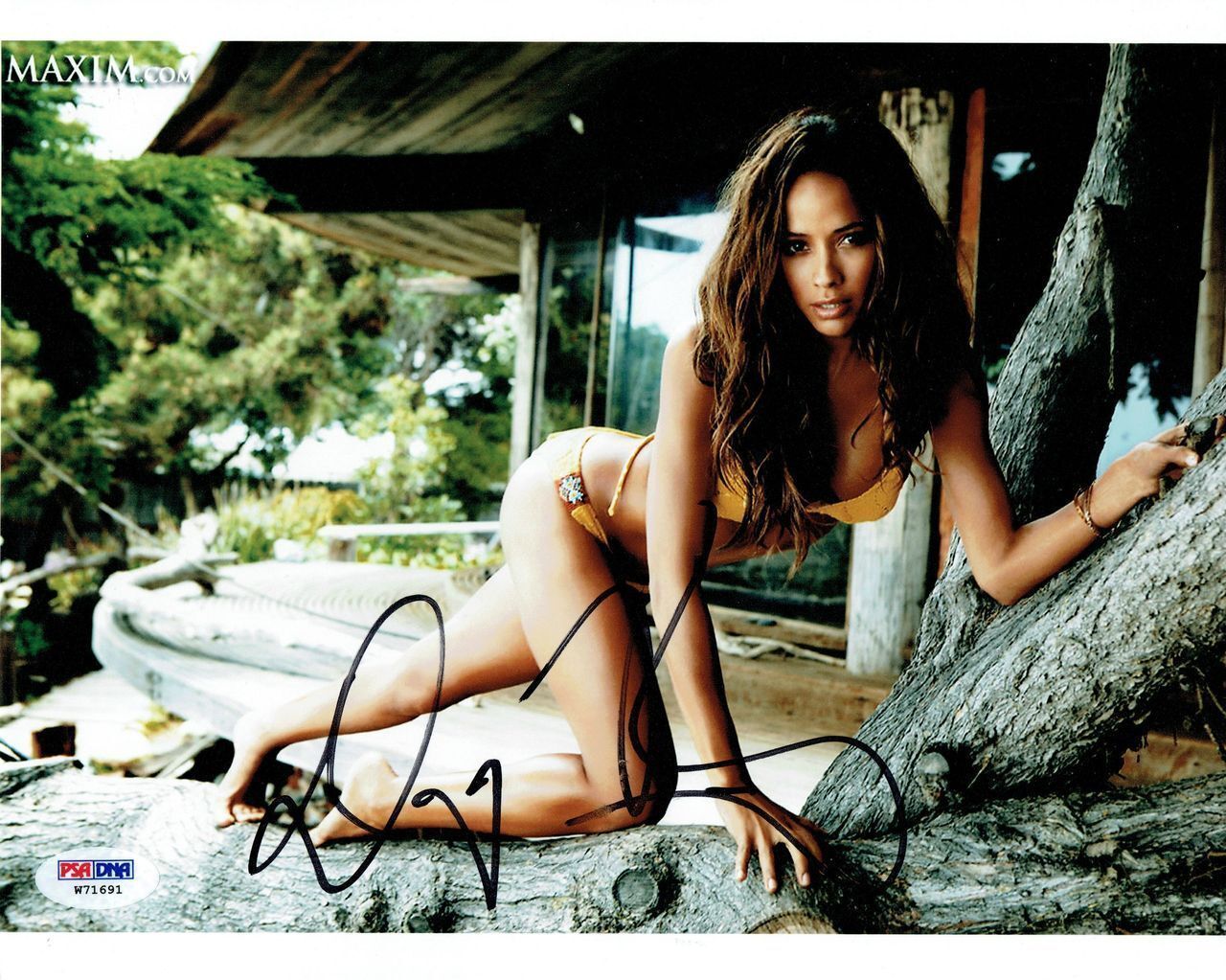 Dania Ramirez Signed Sexy Authentic Autographed 8x10 Photo Poster painting PSA/DNA #W71691