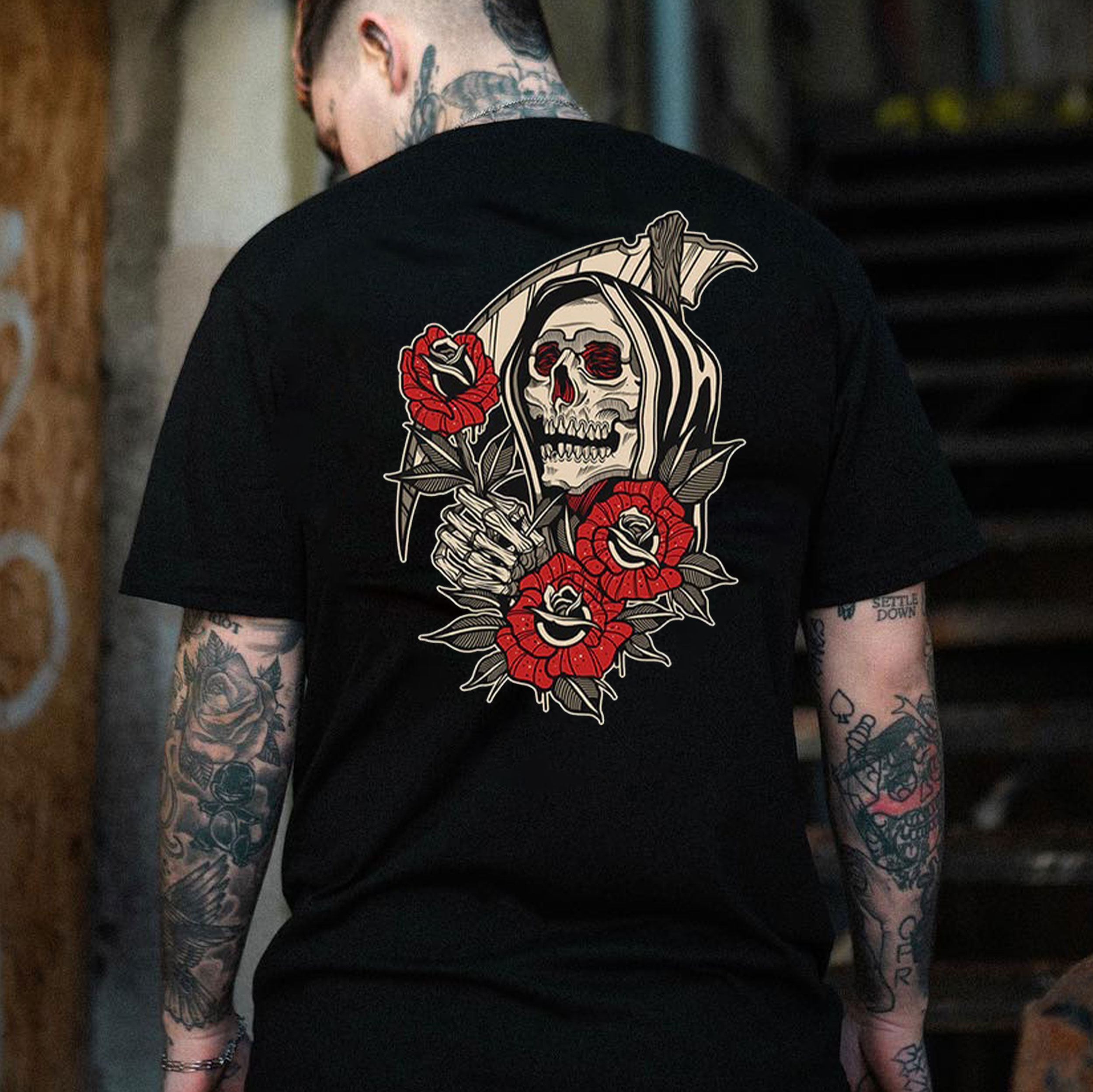 Skull with Roses Vintage Style Black Print T-shirt