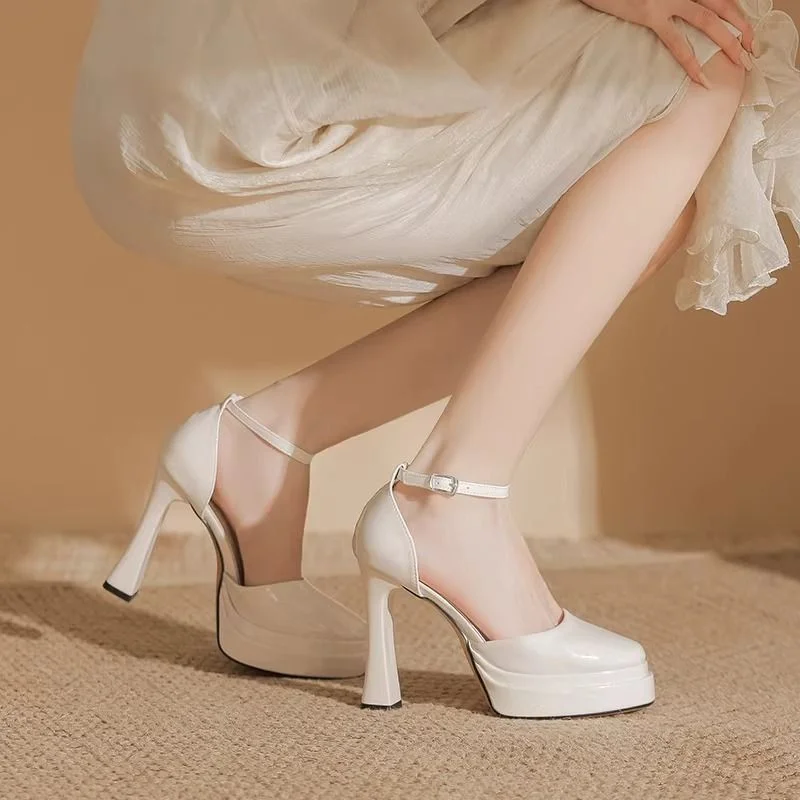 Breakj Breakj Thick Heel Waterproof Table High Heels Women Patent Leather Buckle In The Hollow Square Thick-Soled Wedding Shoes To Host Banquet Shoes