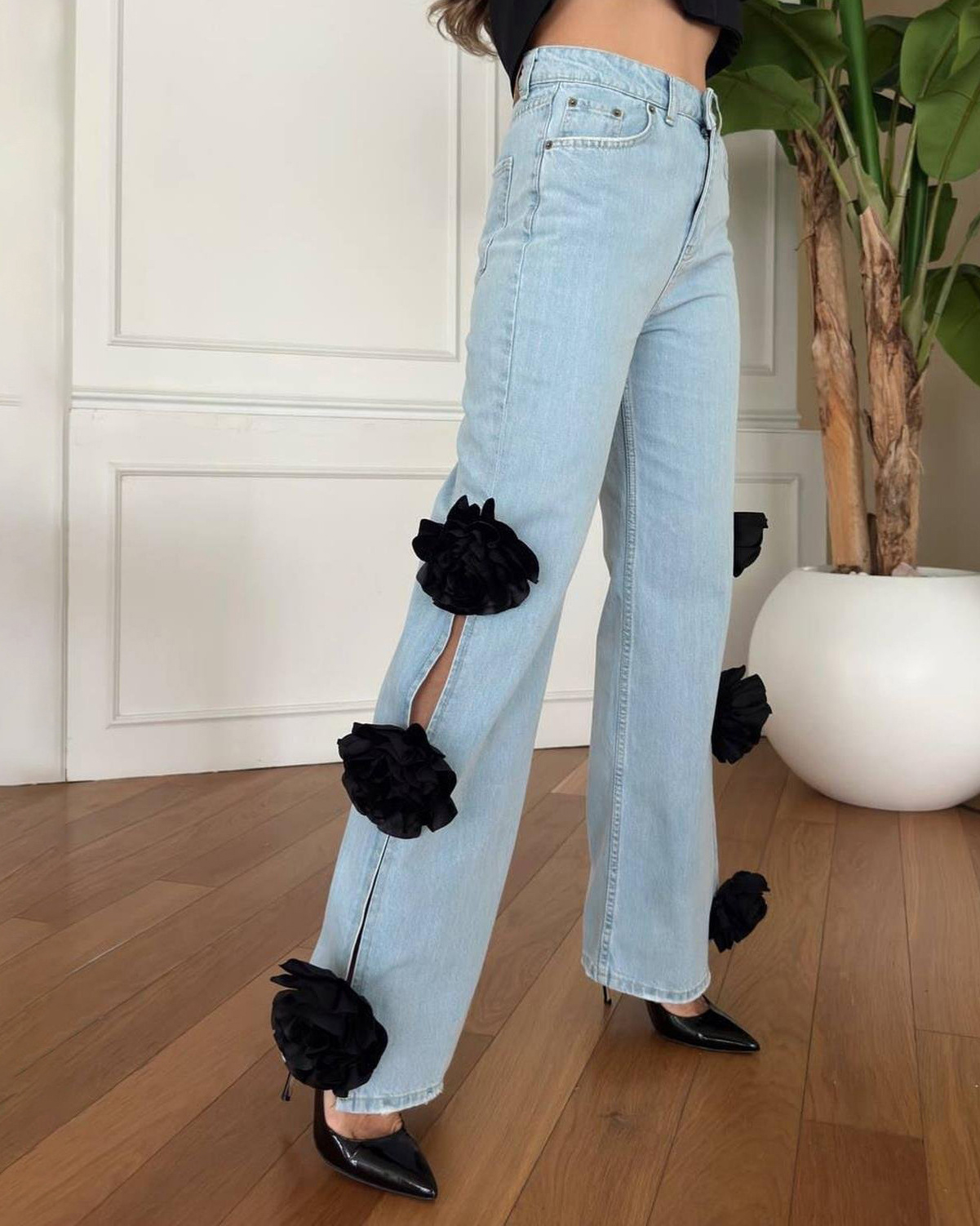 Flower Trim Side Split Straight Leg Jeans