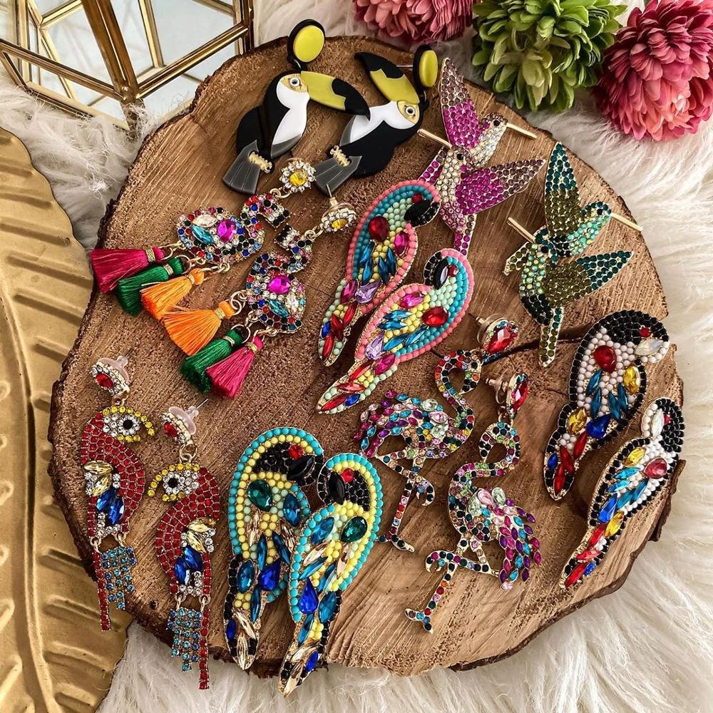 Dvacaman Bohemian Cute Fashion Animal Parrot Bird Drop Earrings Women Shiny Rhinestone Fringed Statement Tassel Earrings Jewelry