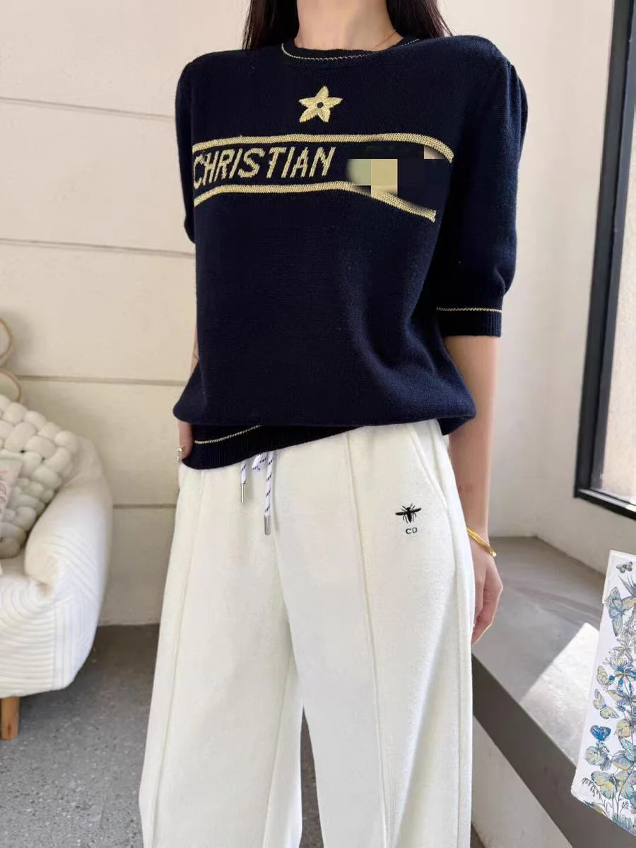 Nigikala Nigikala 2025 New Five-Horned Star Letters T-Frek Short-Sleeved Women's Sweater Sweater Slimming Slimming