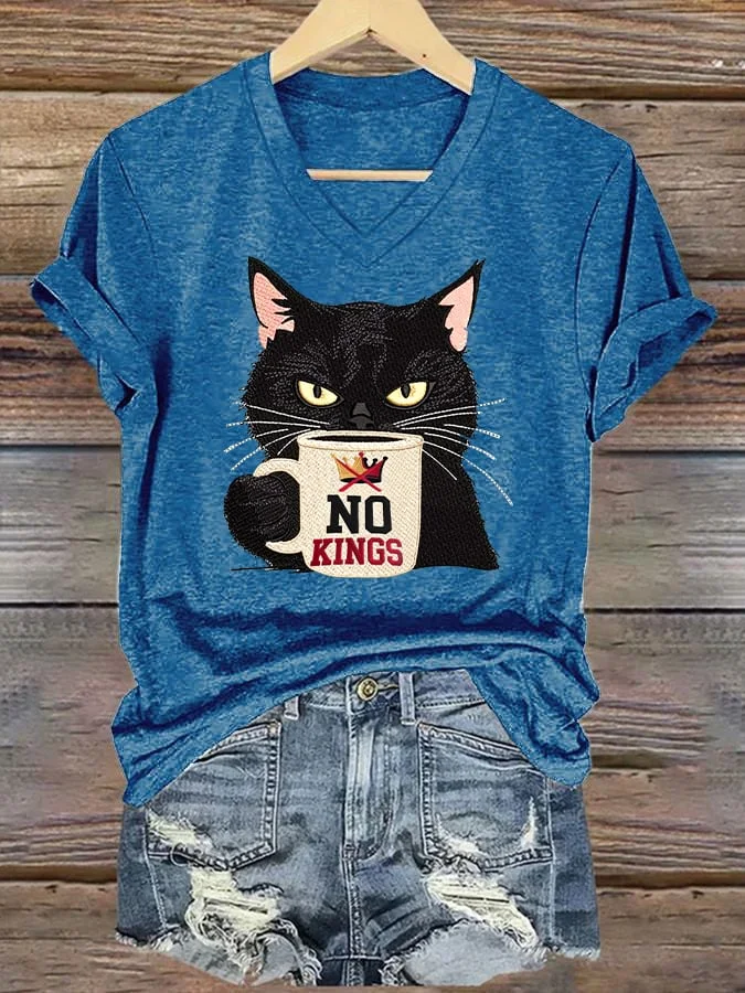 Women's Kingless Cat T-shirt  socialshop