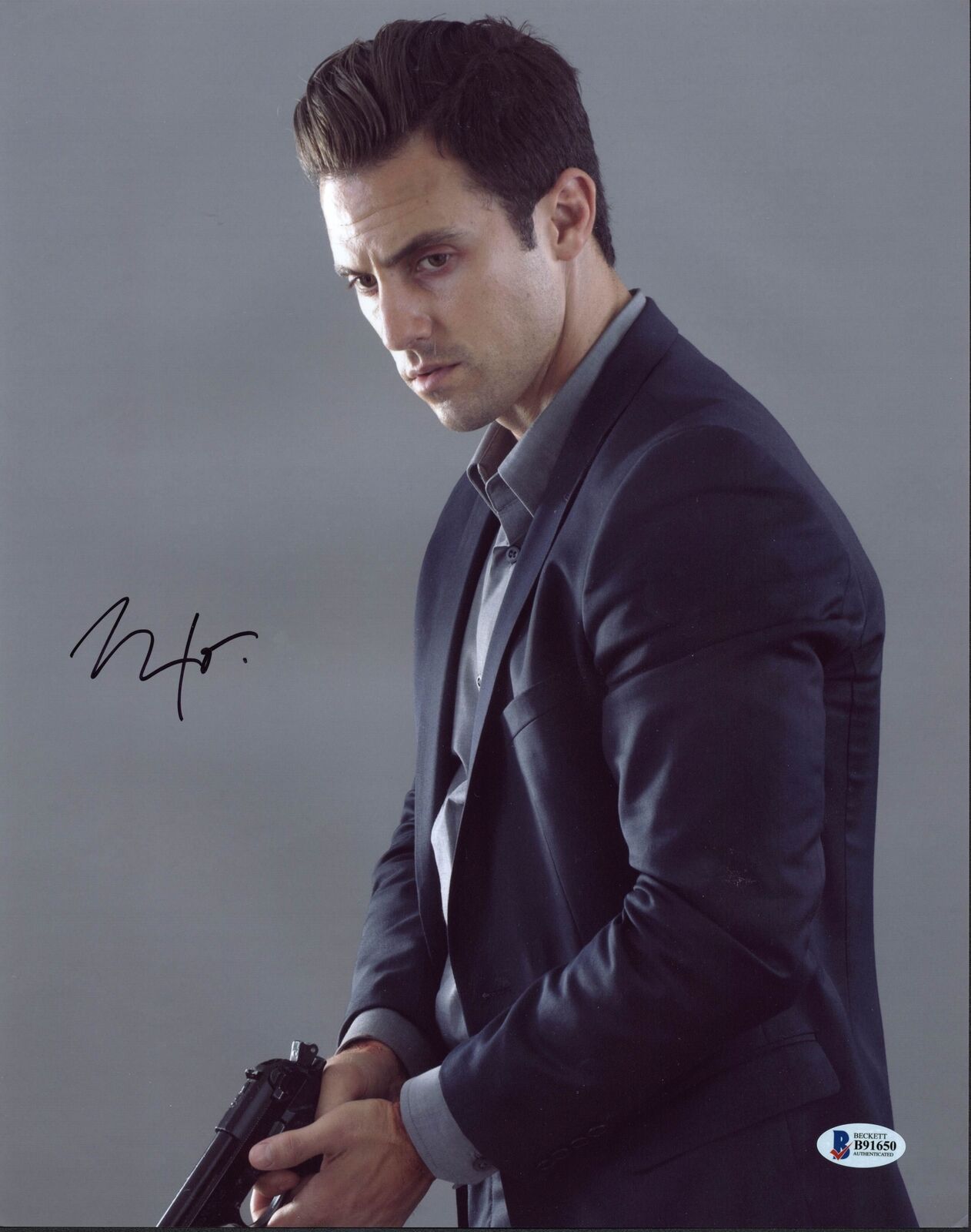 Milo Ventimiglia Chosen Authentic Signed 11X14 Photo Poster painting Autographed BAS #B91650