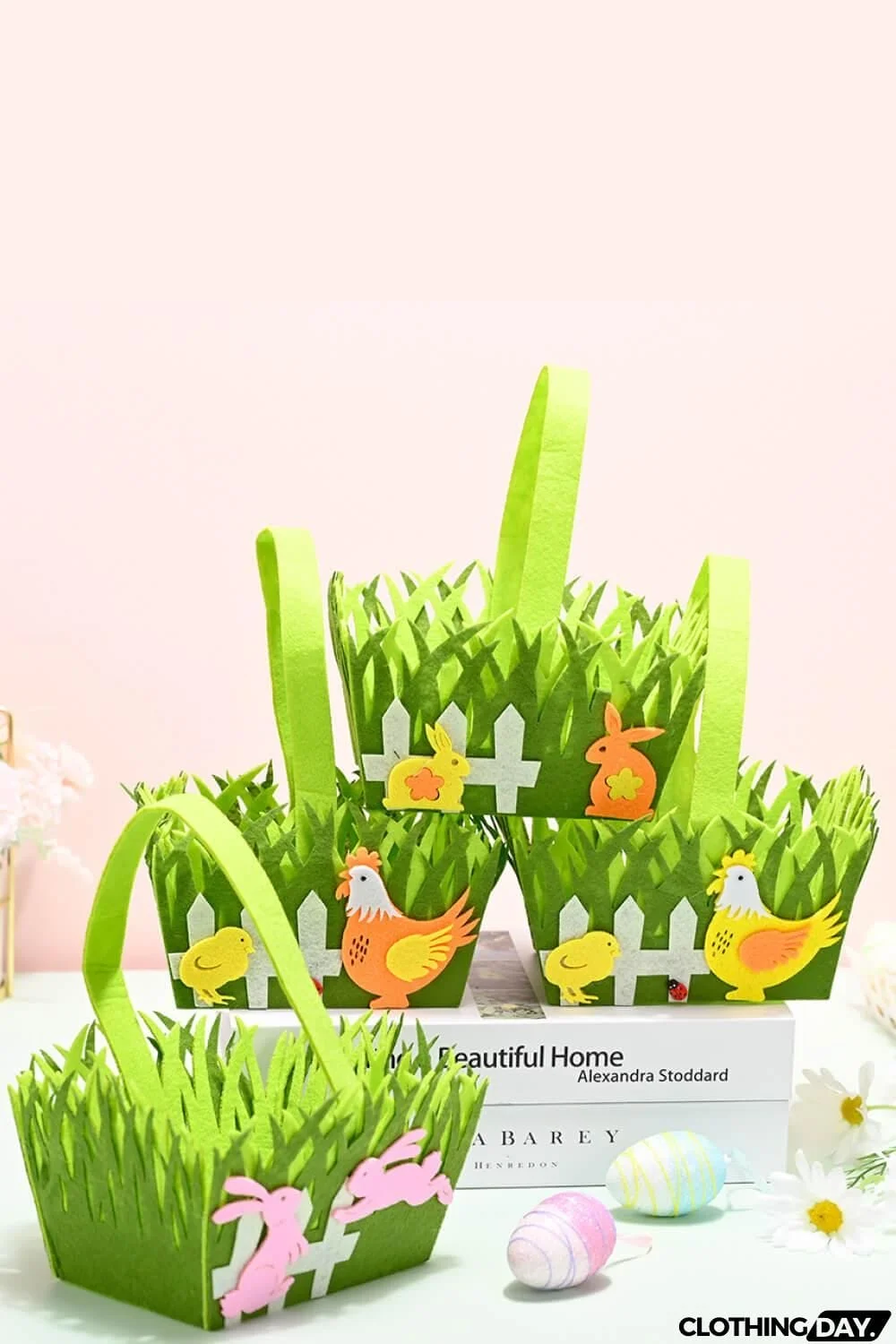 Random 2-Pack Animal Graphic Easter Baskets