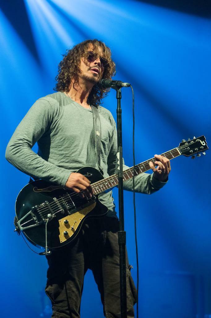 Chris Cornell 8x10 Picture Simply Stunning Photo Poster painting Gorgeous Celebrity #20