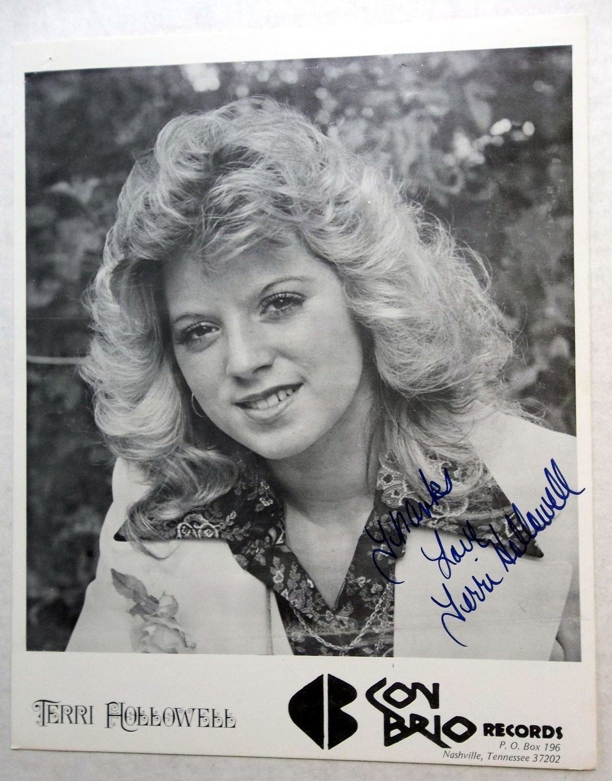 TERRI HOLLOWELL Autographed 8 x 10 promo Photo Poster painting 70's 80's COUNTRY Western SINGER