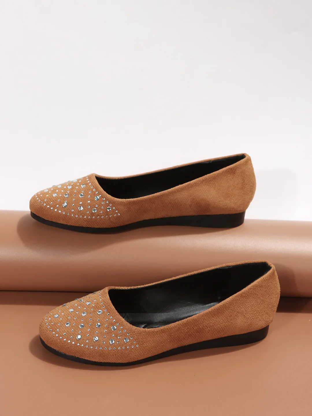 Churchf Churchf Large Size Round Head Casual Single Shoes 2023 New Fashion Middle Diamond Flat Work Beans Single Shoes