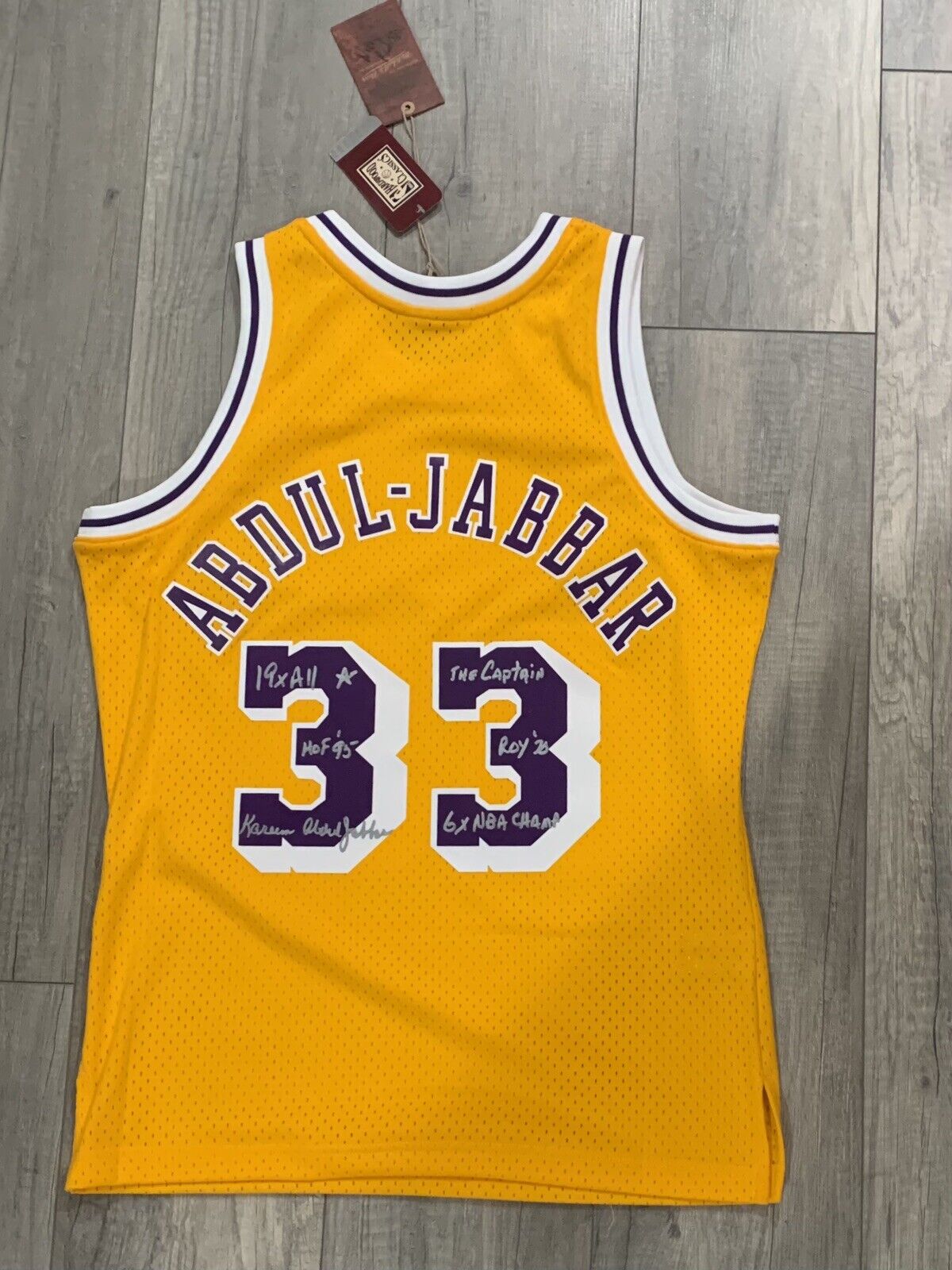 kareem abdul jabbar signed autographed jersey beckett bas loa coa Bucks