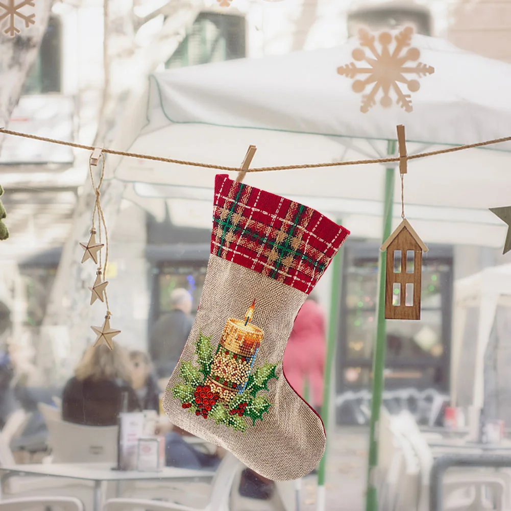 New DIY Linen Diamond Painting Christmas Socks 5D Rhinestone Xmas Socks for Kid Gift(20*35cm)