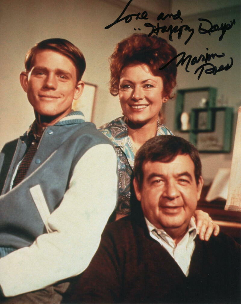 MARION ROSS SIGNED AUTOGRAPH 8X10 Photo Poster painting HAPPY DAYS MRS CUNNINGHAM W/ RON HOWARD