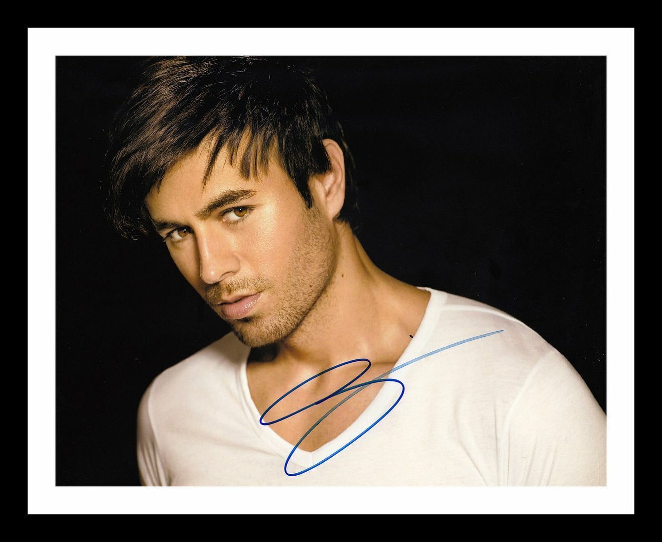 Enrique Iglesias Autograph Signed & Framed Photo Poster painting