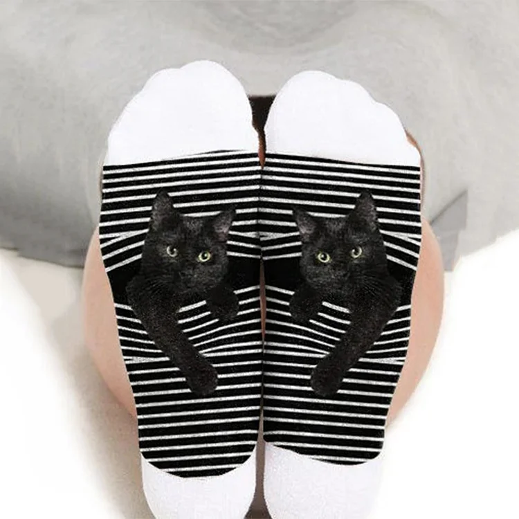 VChics Black And White Striped Animal Cat Print Tube Socks