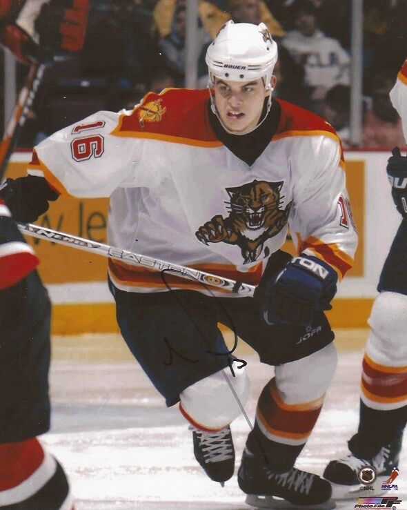 Nathan Horton signed Florida Panthers 8x10 Photo Poster painting autographed Bruins