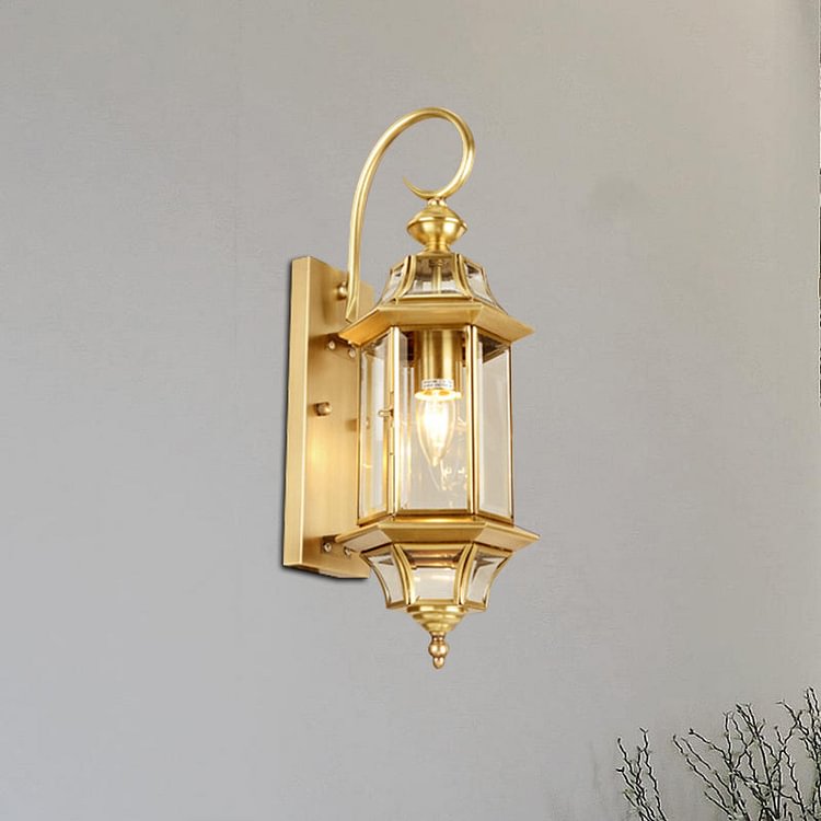Lantern Living Room Wall Lamp Traditional Metal 1 Head Gold Wall Mounted Light with Clear Glass Shade