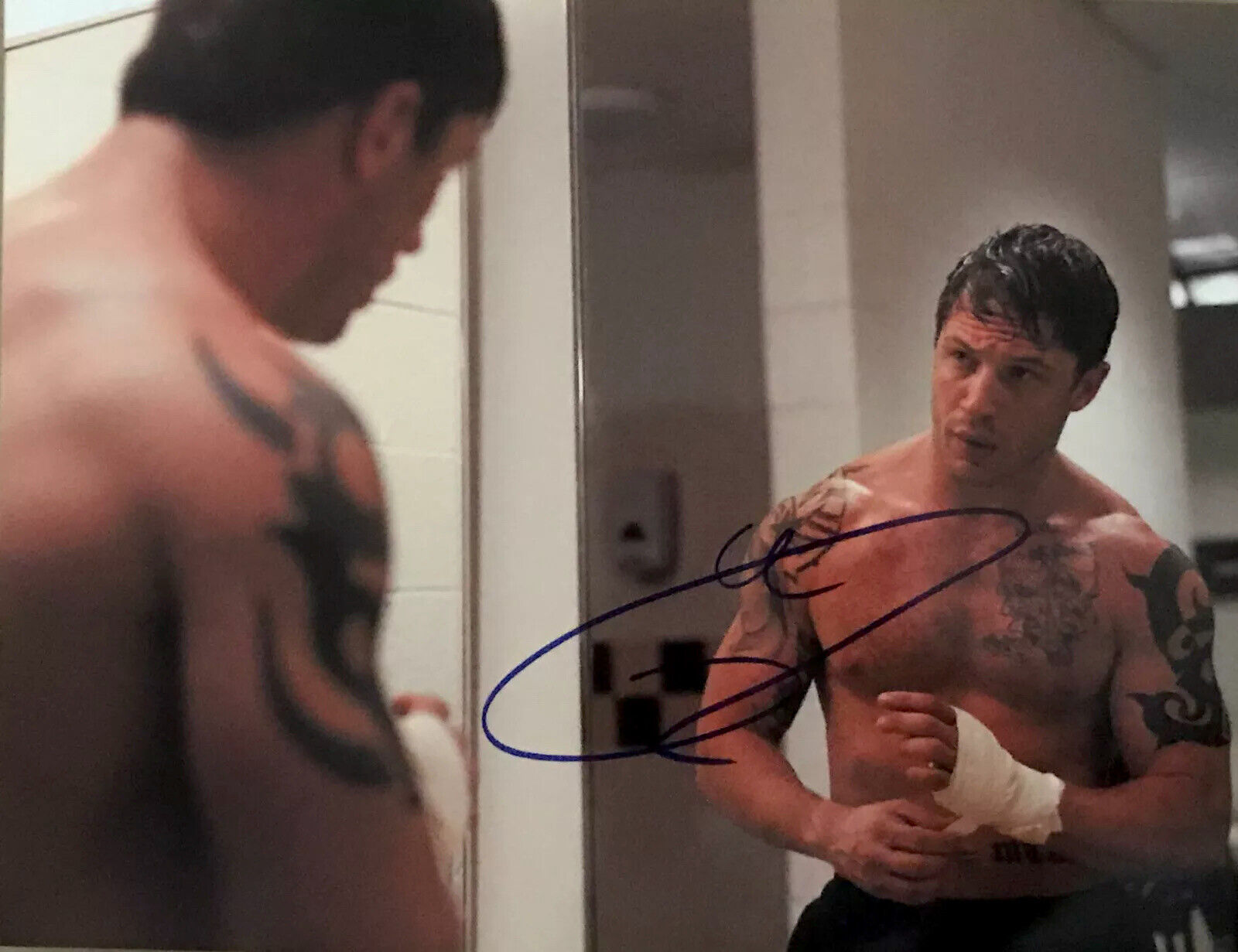 TOM HARDY Hand Signed Autograph In Person Color Photo Poster painting COA - BLACK HAWK