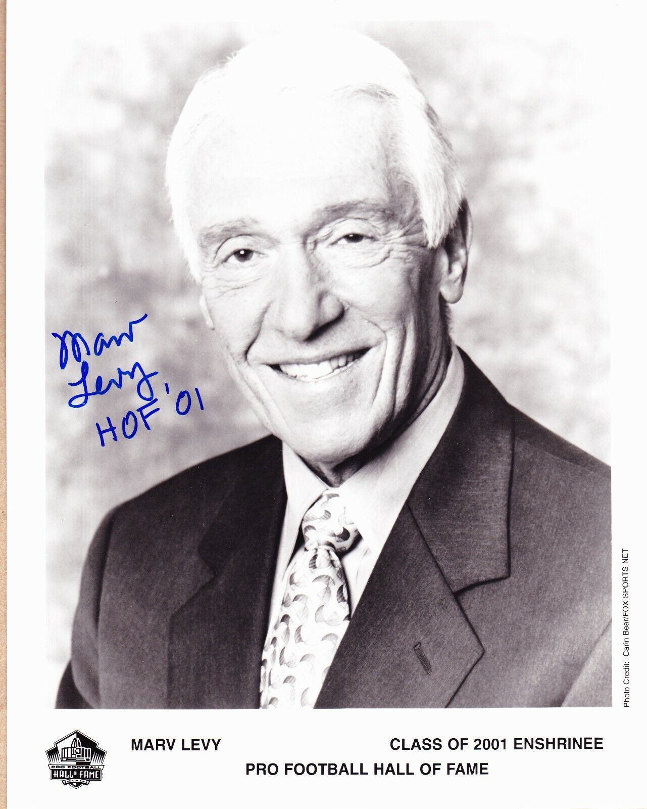 Marv Levy signed 8x10 Buffalo Bills B&W Pro Football HOF 2001 Enshrinee Photo Poster painting