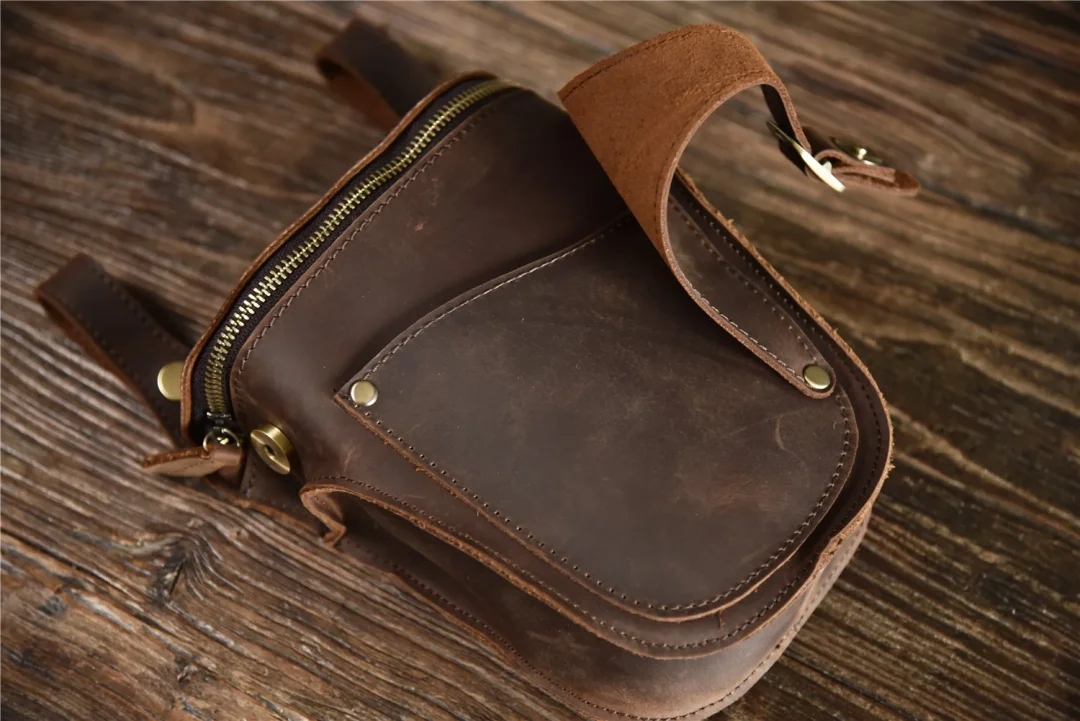 Fanny Pack for Men, Genuine Leather Outdoor Locomotive Waist Bag Shoulder Bag