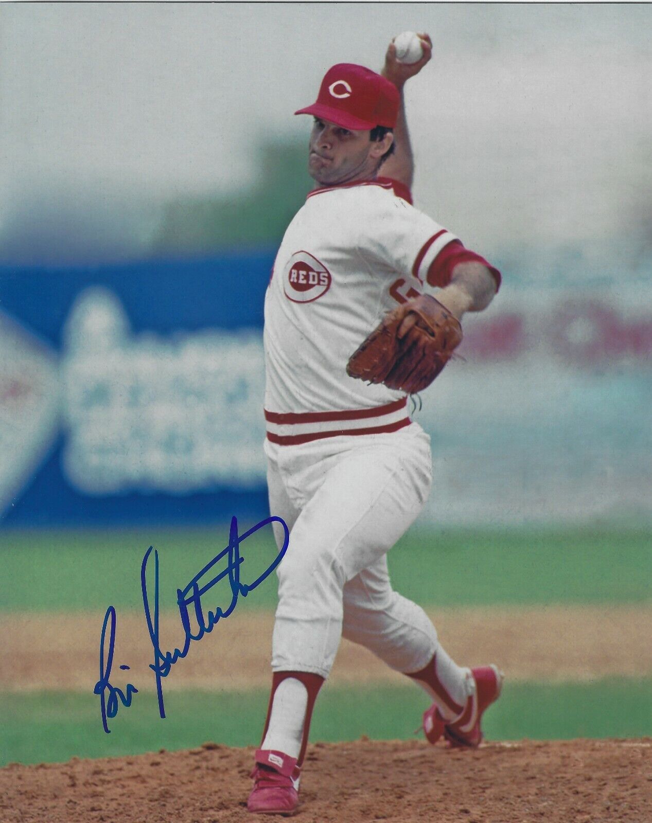 AUTOGRAPHED 8x10 BILL GULLICKSON Cincinnati Reds Photo Poster painting W/COA