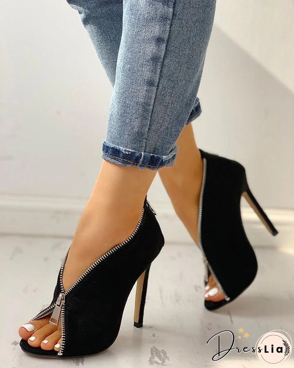 Suede Zipper Design Peep Toe Heeled Boots
