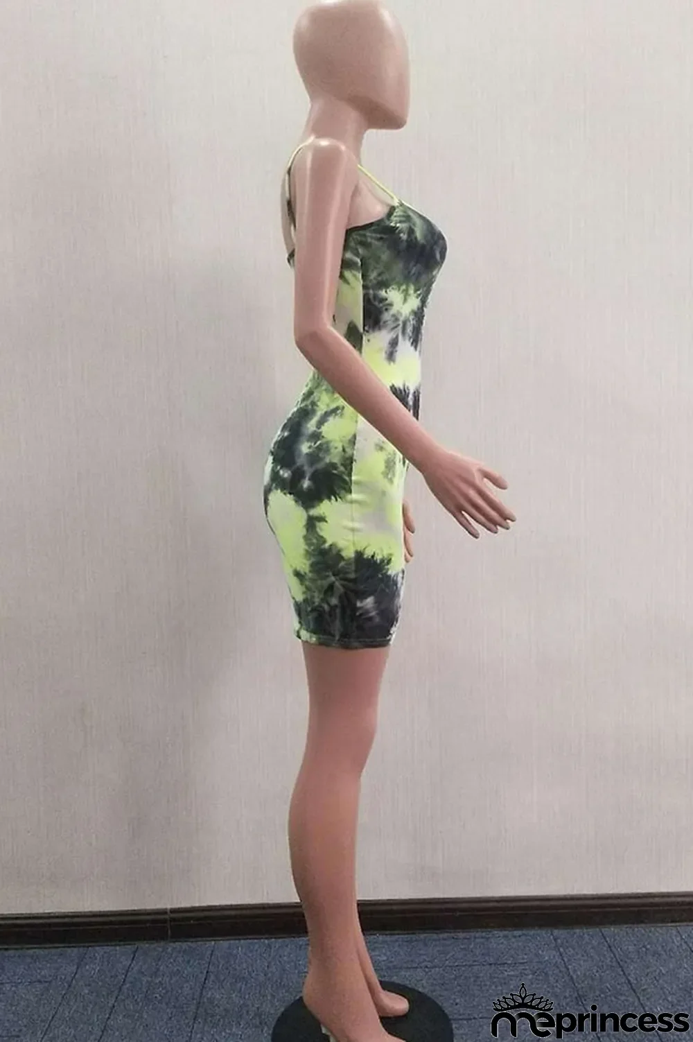 Blue Milk. Fashion Sexy Blue Green Pink Orange Yellow purple colour Spaghetti Strap Sleeveless Slip Step Skirt skirt Ombre backless Tie and dye Dresses