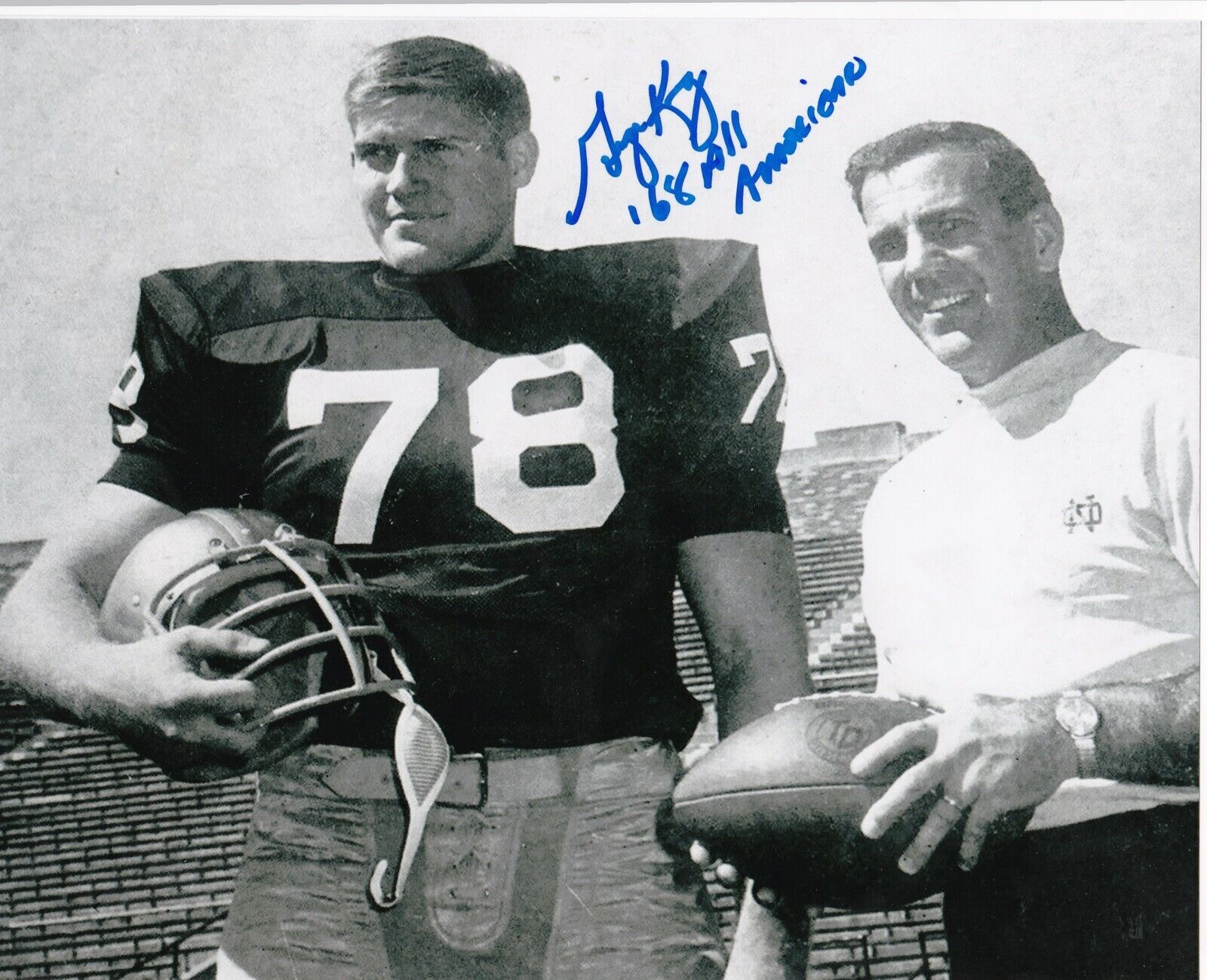 GEORGE KUNZ NOTRE DAME FIGHTING IRISH '68 ALL AMERICAN ACTION SIGNED 8x10