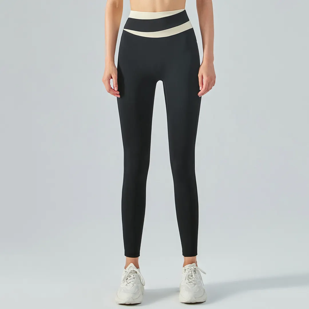 Buy women's Black thin contrast stitch yoga pants without front seam of high quality on Hergymclothing