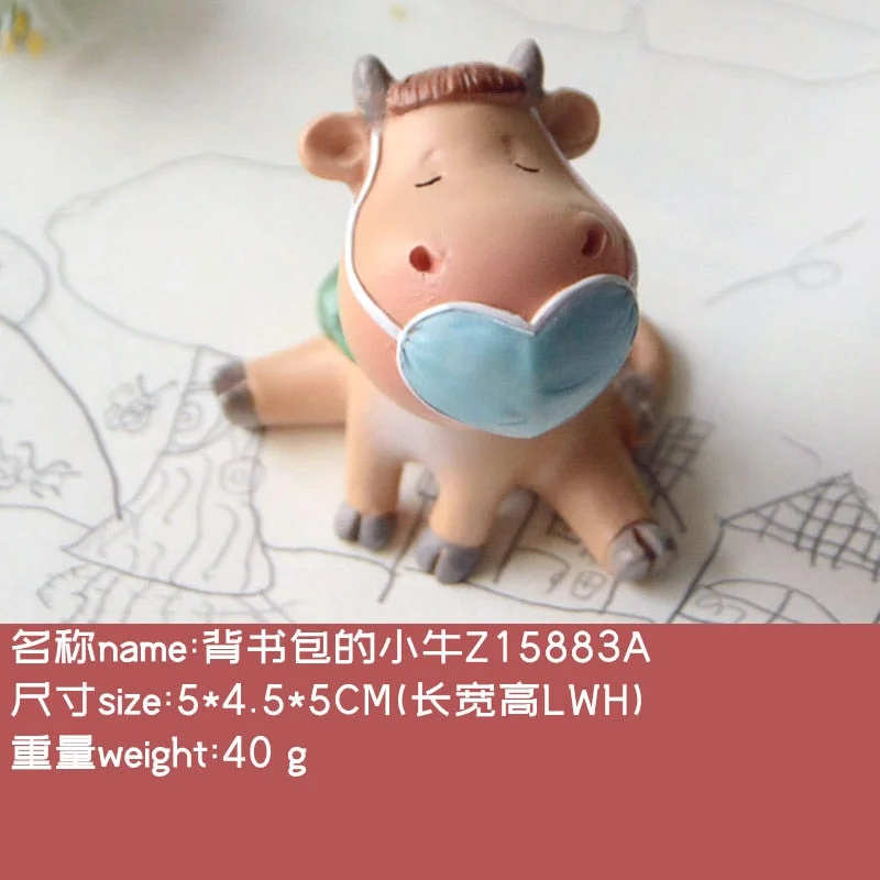 Everyday Collection House Decor Figurines Animal figurines Cute Rabbit Piggy Cat Gift Frog Figurines with Mask for Home Desk