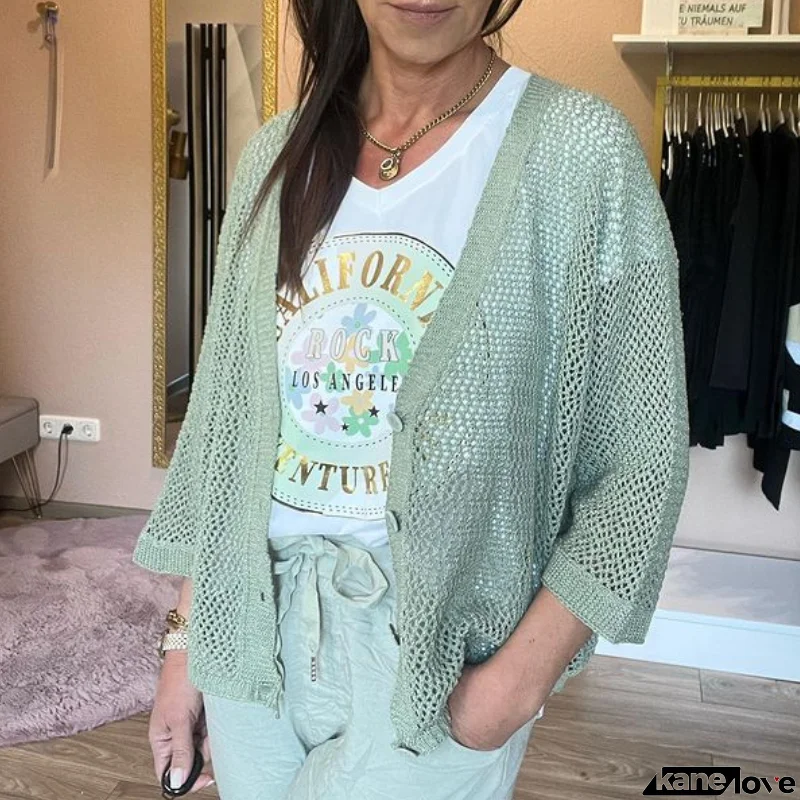Elegant and stylish cardigan