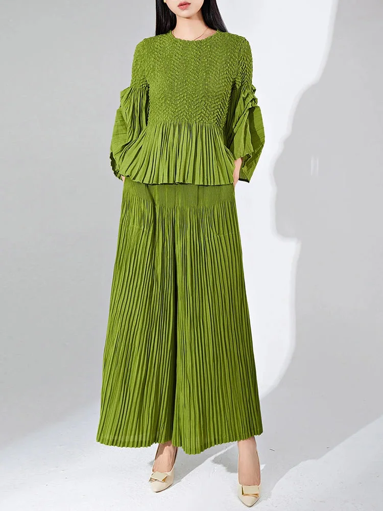 Casual Grey O-neck Pineapple Folds Patchwork Half Sleeve Pleated Top And Wide Leg Pants Set