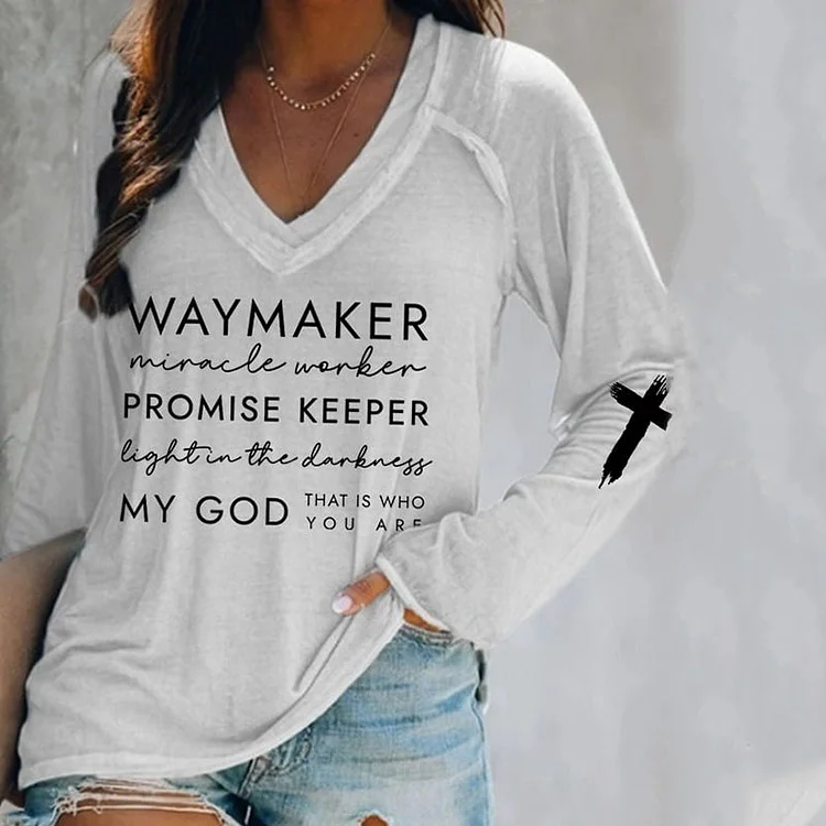 VChics Waymaker Miracle Worker Promise Keeper Light in the T-Shirt