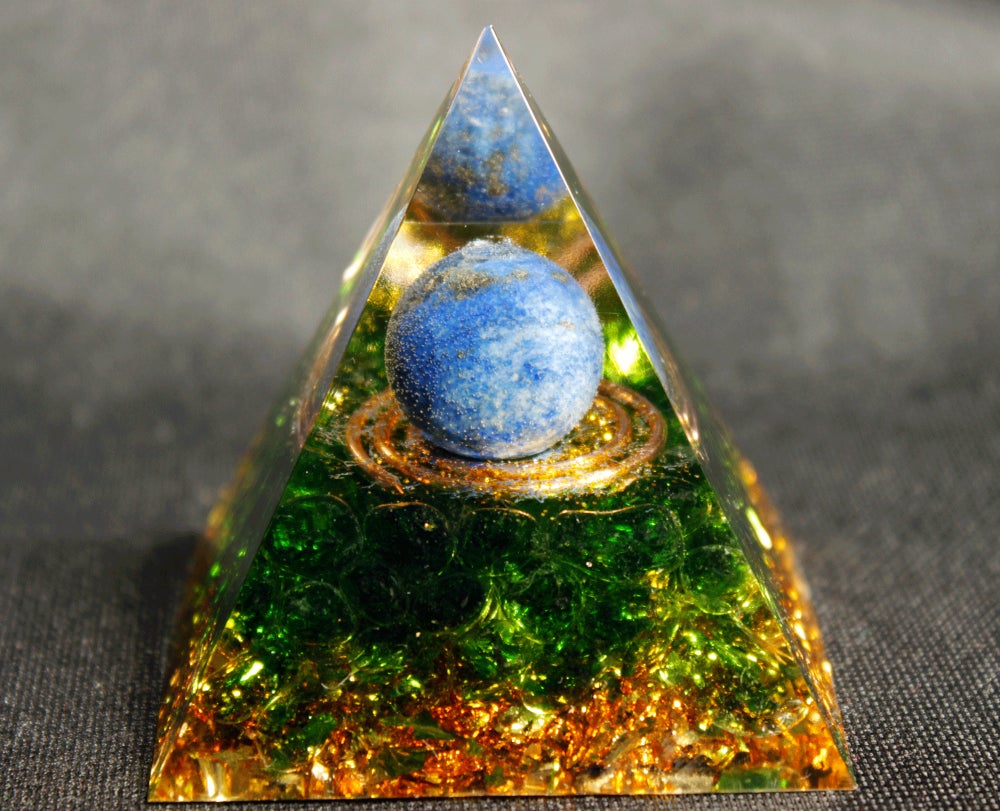 

Orgone Pyramid Chakra - Green Fluorite-Gold, 501 Original