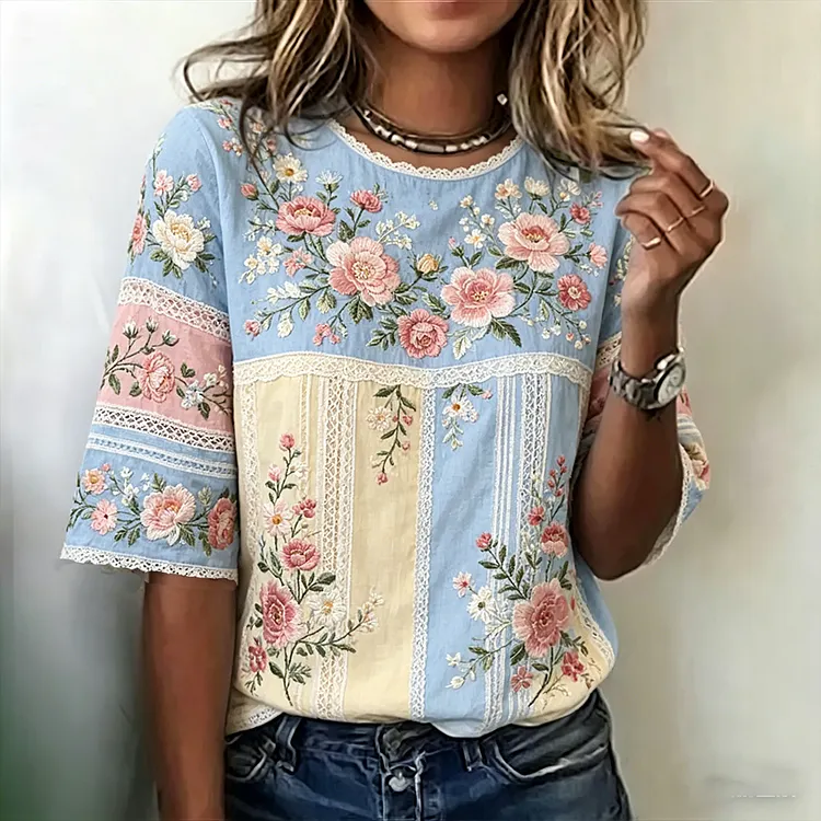 Retro Floral And Lace Art Splicing Cotton Linen Blend Comfortable Casual Crew Neck Short Sleeve Top